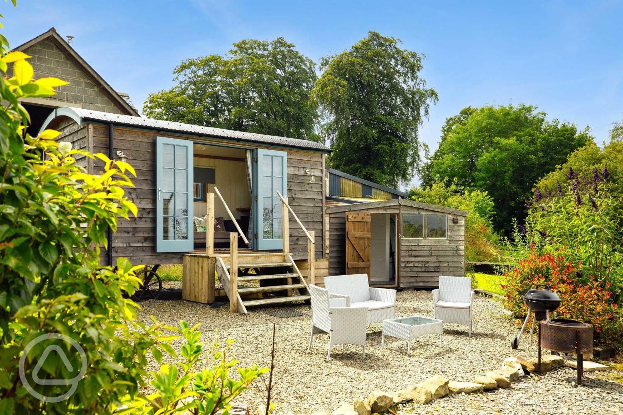 Apartamento The Shepards Hut Llwyn-Dafydd Exterior foto